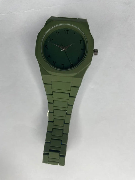 Aura watch 
Classic : olive green 
————
Premium olive look 
Smart and stylish 
Modern olive green finish 
Sleek and Timeless
Luxury in olive green HADI HUB