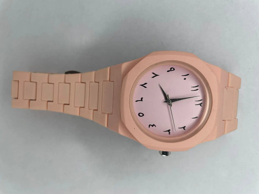 Aura watch 
Classic : pink 
————
Premium : pink look 
Smart and stylish 
Modern: pink finish 
Sleek and Timeless
Luxury in pink HADI HUB